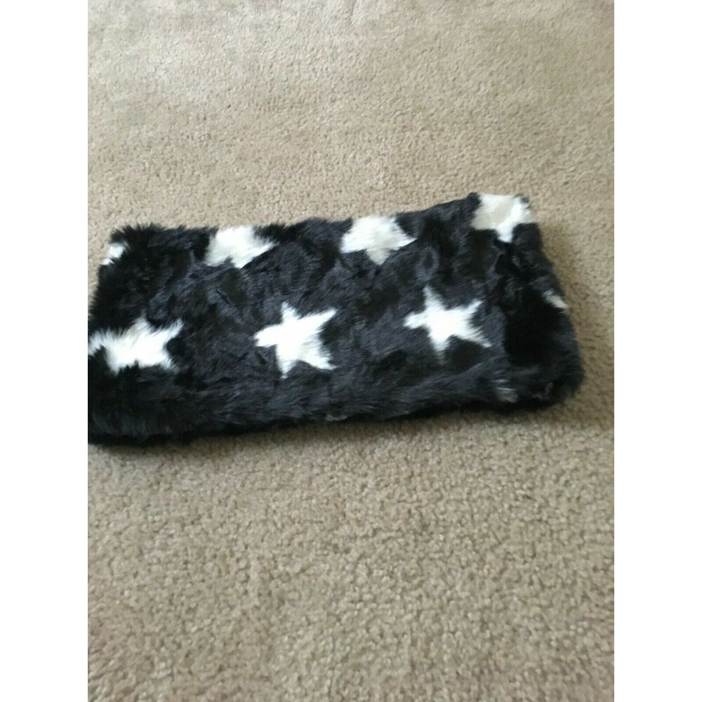 Women's White Star Pattern Lined Infinity Scarf S… - image 1